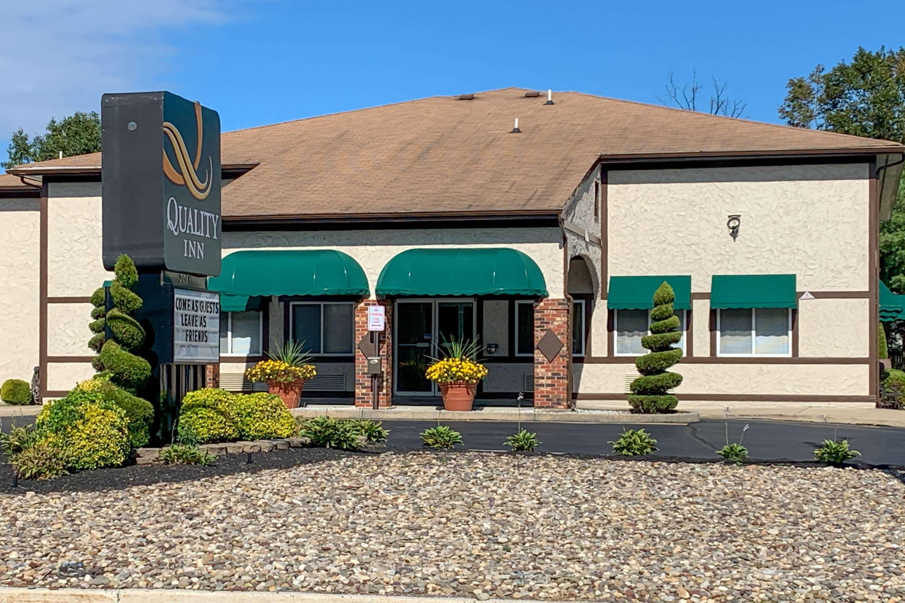 クオリティ イン ニア トムス リバー コーポレート パーク Manchester Township エクステリア 写真